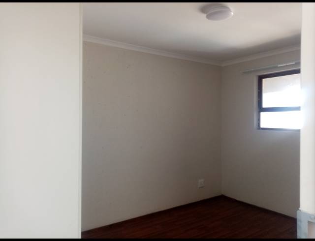 2 BEDROOM SECTIONAL TITLE FOR SALE IN EVELEIGH